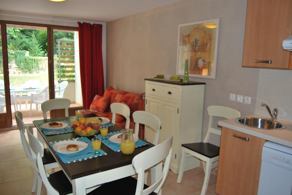 Lagrange Grand Bleu Vacances - Residence La Closerie Баряк Екстериор снимка