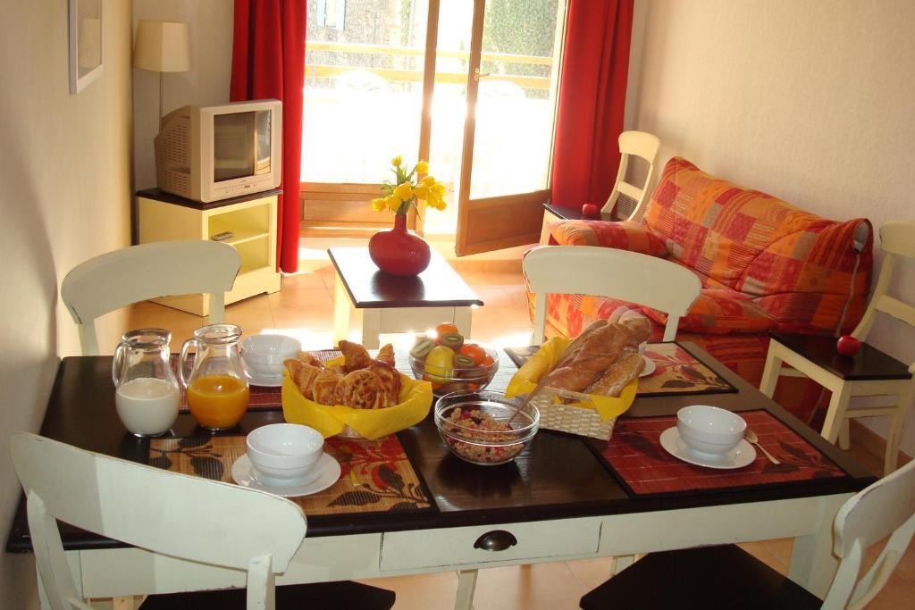 Lagrange Grand Bleu Vacances - Residence La Closerie Баряк Стая снимка